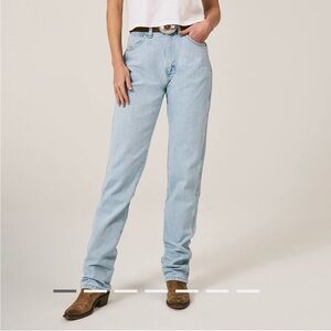 WOMEN'S WRANGLER® COWBOY CUT® SLIM FIT JEAN